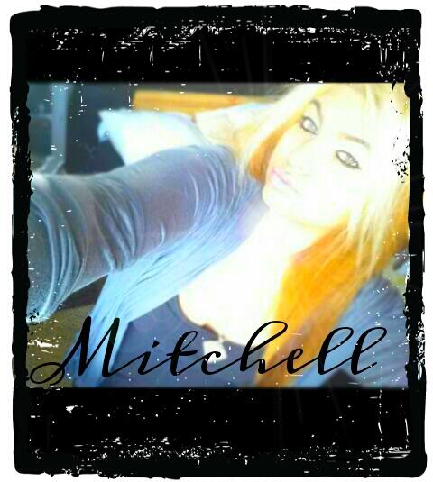 (CrAzyHoUsEBrEh713) (@mentalhousebreh) on Twitter photo 