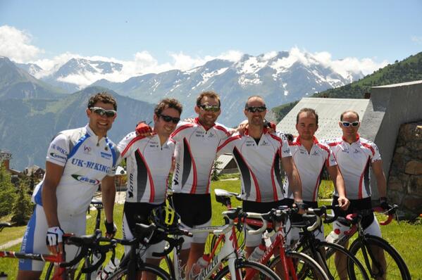 DTMcycling's tweet photo. The boys on top of Alp d'Huez. What a group... Maybe some #vuelta climbs next year?! http://t.co/ThyUOT6kx6