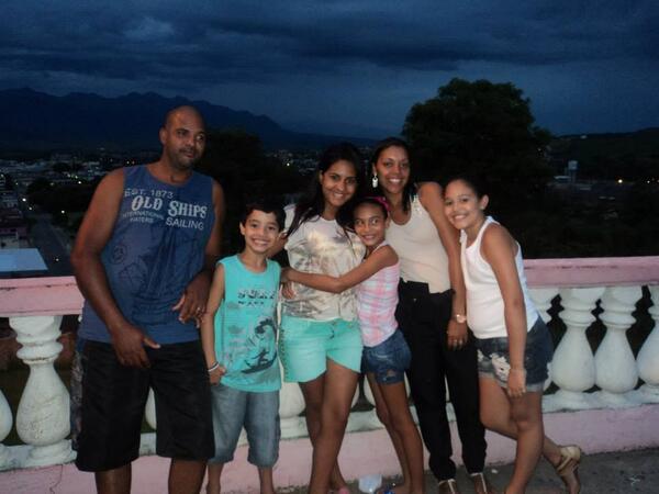 2003Lua's tweet image. ola  galera do twitter