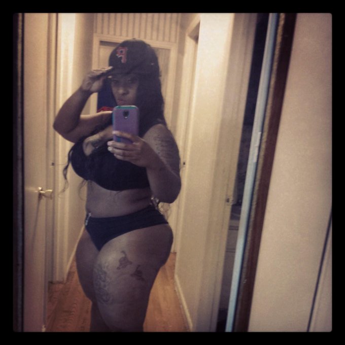 Hello http://t.co/WuA2wBZcKQ<a href="/tag/realloyalfans"class="tags"><span>#realloyalfans</span></a>