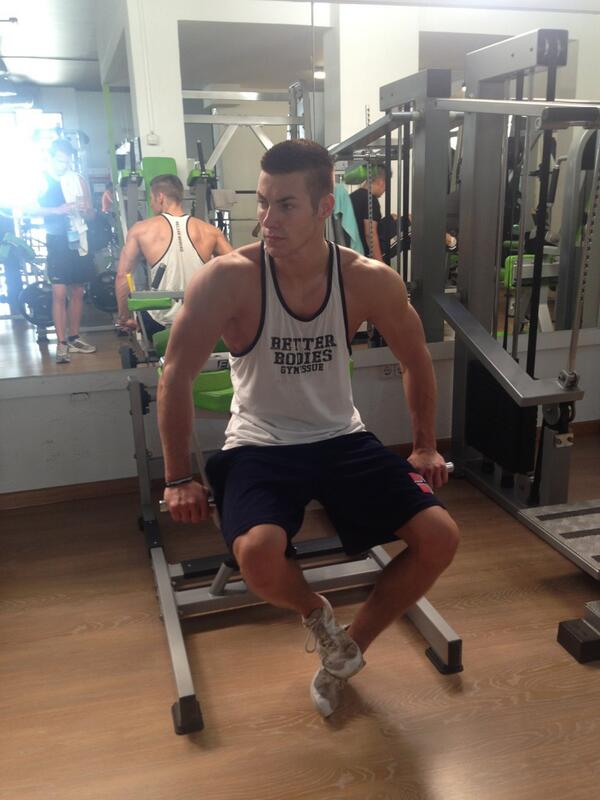 MartinHeede's tweet photo. Workout http://t.co/Dy9hts45oY