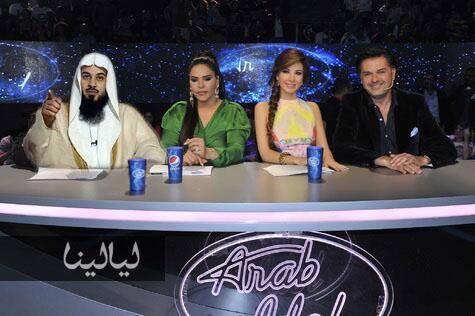 ra7eeq_ma5toum's tweet photo. سيشارك الشيخ محمد العريفي في برنامج صنم العرب (أراب آيدول) بعد ان اقنعته احلام بذلك, وسيصبح اسم البرنامج "قرّة آيدول" http://t.co/ZrokMwcjJQ