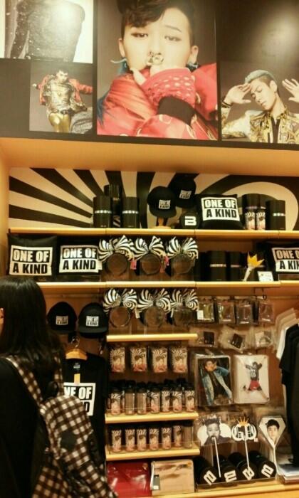 BPD8VguCcAA6j7M.jpg:large