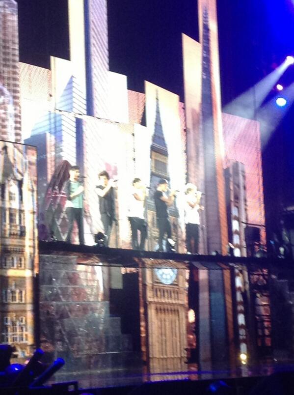 Niall10000's tweet photo. Oh yeah http://t.co/VUHJCPosVE