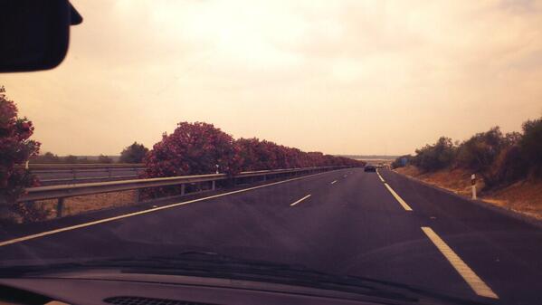 ja_ortizherrera's tweet photo. Road to Portugal! http://t.co/5xkFsWKTFX