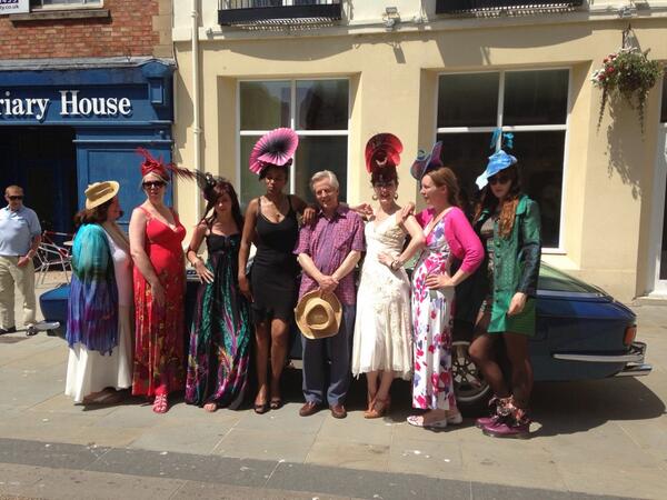 jenniedallimore's tweet photo. @RichardGrahamMP celebrating #Gloucester #hatfestival in style! @HatFestival http://t.co/sul53ffaqP