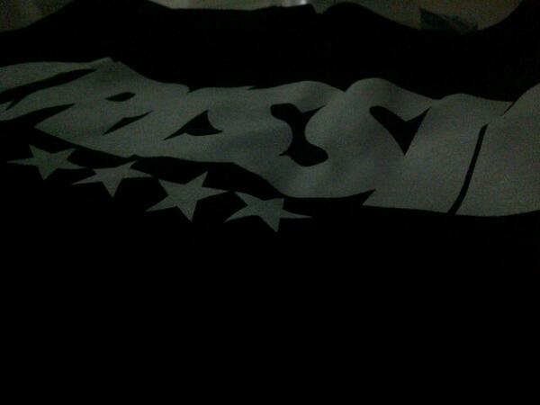 UNFITFORSOCIETY's tweet photo. Crissie Clothing #lokalah http://t.co/3pMZkXmuQa