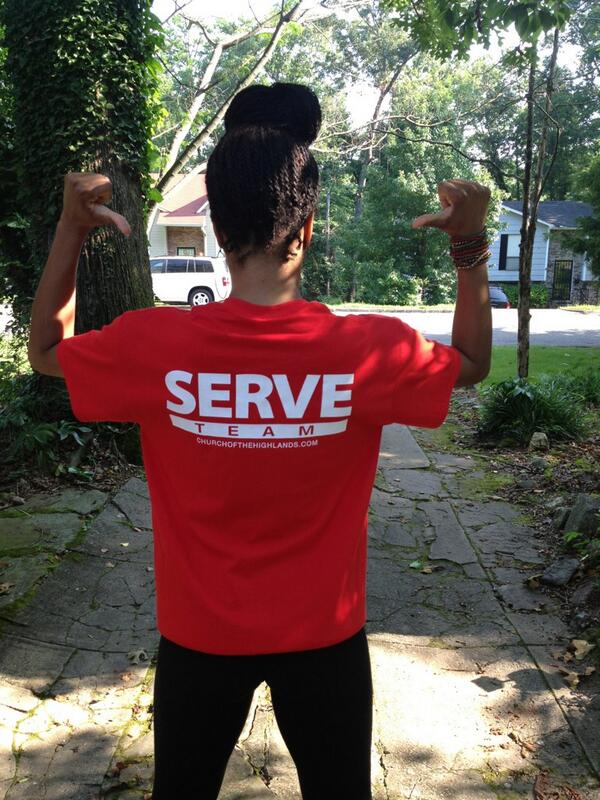 MsAlliBee's tweet photo. Serving my city in Jesus' name! #serveday2013 #churchofthehighlands http://t.co/vsnk8kBr0j