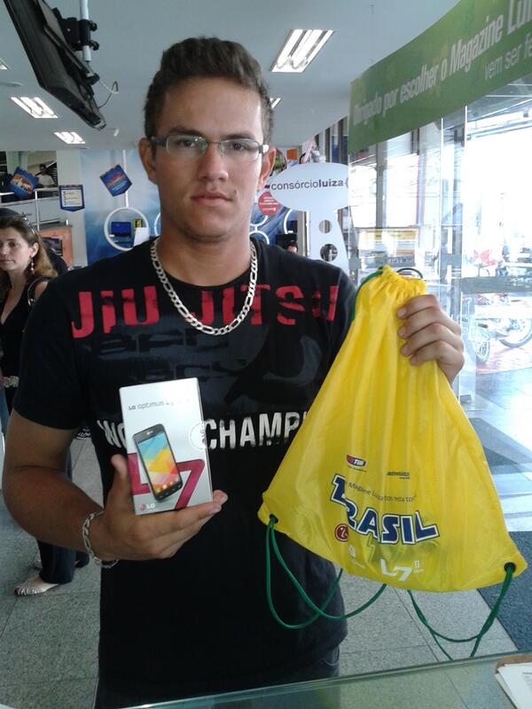 _josidaniela's tweet photo. vou compra um l7 tbm . @MarcioBianco1  @wanessa_timsp  @alejandrotravas  @fred_timsp http://t.co/5q3IzdxgXs