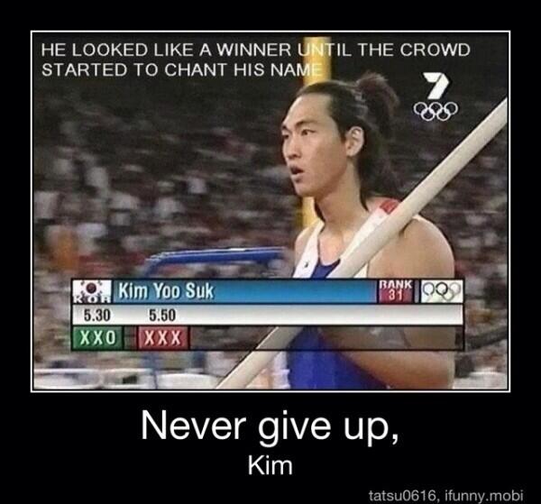 potatostuff0's tweet photo. Poor Kim... Lolz http://t.co/UcOVE0oKnd