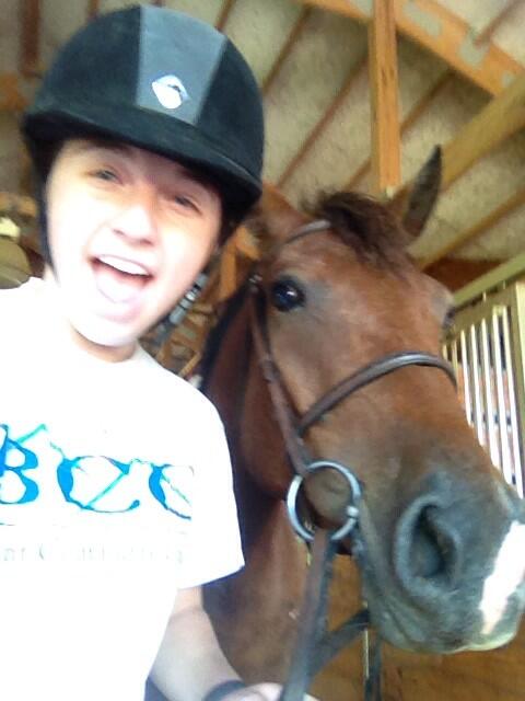 BayPrincessProb's tweet image. Picslip with Chief😍😘