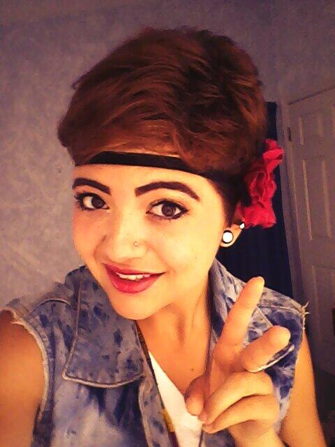 cowpersmith95's tweet photo. greetings from mexico!<3 @HaileySampsel http://t.co/exbTVWQOju