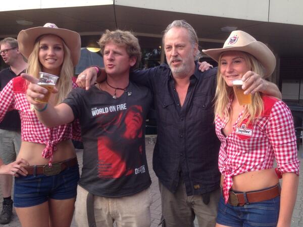 Jack draait al warm op bospop met Bart van <a href="/racoonband/">Racoon</a> op <a href="/bospop/">Bospop</a>!