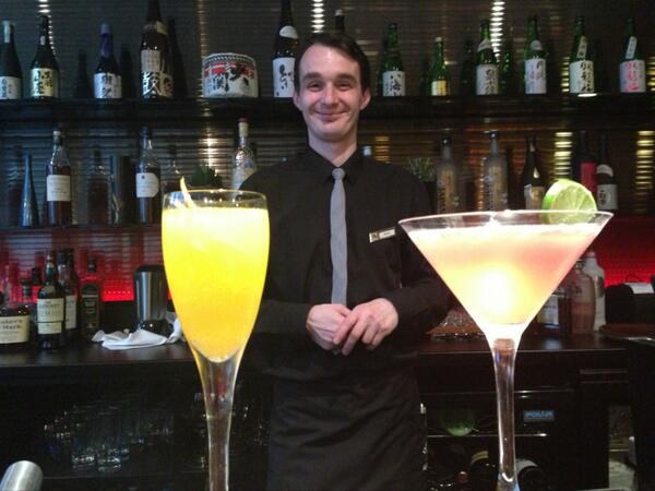 祭には、カクテルを作るが好きでたまらないスタッフがいます。#cocktail