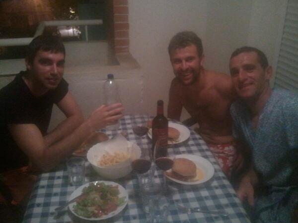 Armando Fernandez tweet media