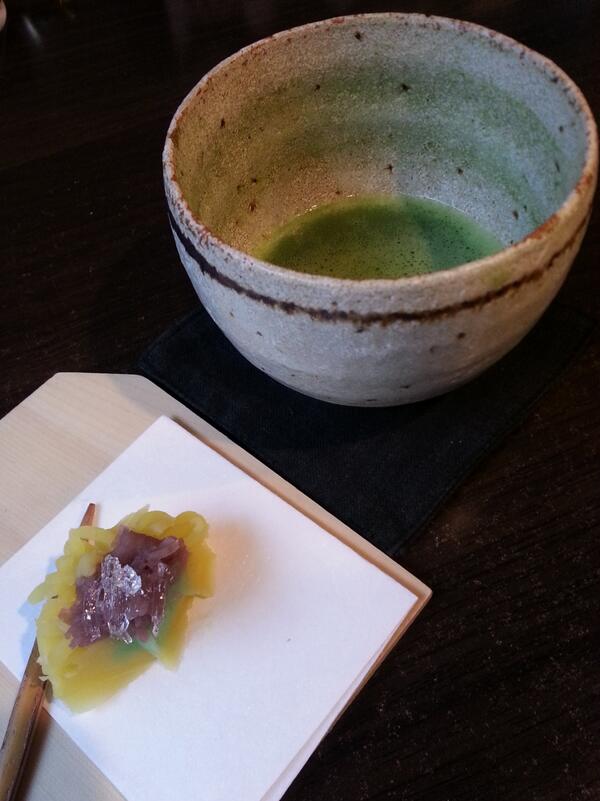 Deguring's tweet image. 金沢なーう。お抹茶おいしぃ♡
けど、、ゲリマハ(T_T)