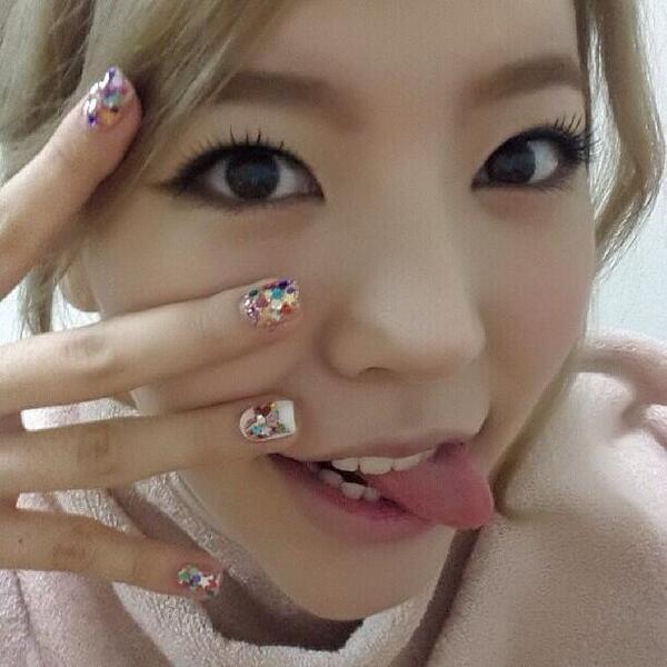 [OTHER][12-12-2013]SELCA MỚI CỦA SUNNY - Page 11 BPHE3TnCEAEwjrw