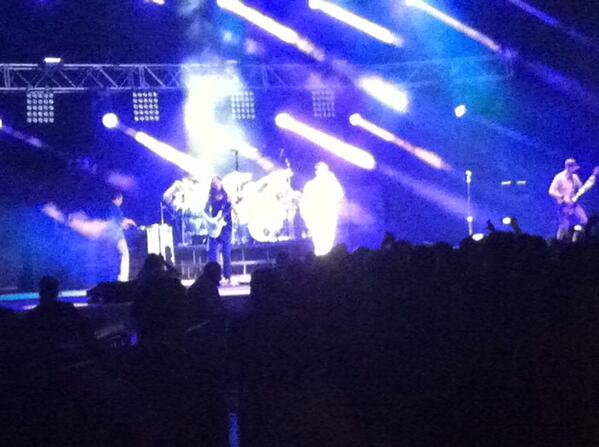 Summer_Rush22's tweet photo. @311 http://t.co/S77RsQVJ8F