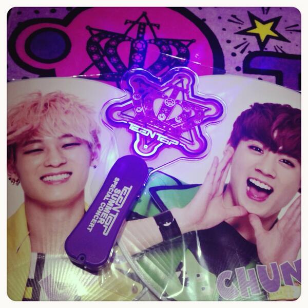 LameticFancy's tweet photo. いってきます💗💜💗🎤 http://t.co/ypWqIgUaP5