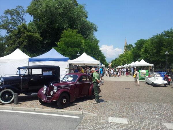 ProLocoPN's tweet photo. Vi aspettiamo fino a sta sera sul ponte di Adamo ed Eva per la Festa sul Nonsel http://t.co/OWuCml24bK
