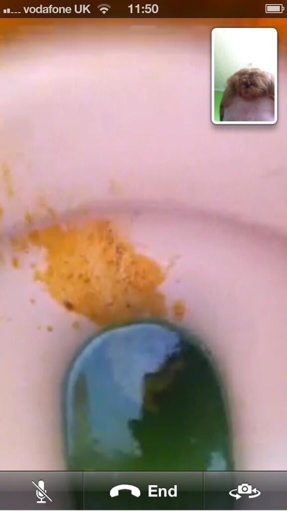 JakeLeeNot's tweet image. Just had explosive diarrhoea...