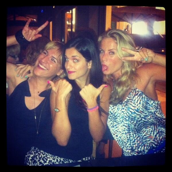 Alexandra_Ser's tweet photo. Best Friends👍💗@SofiadouD  #lastnight #rakkan #friends #crazygirls #ououou 😂 http://t.co/8WiNKDLedH