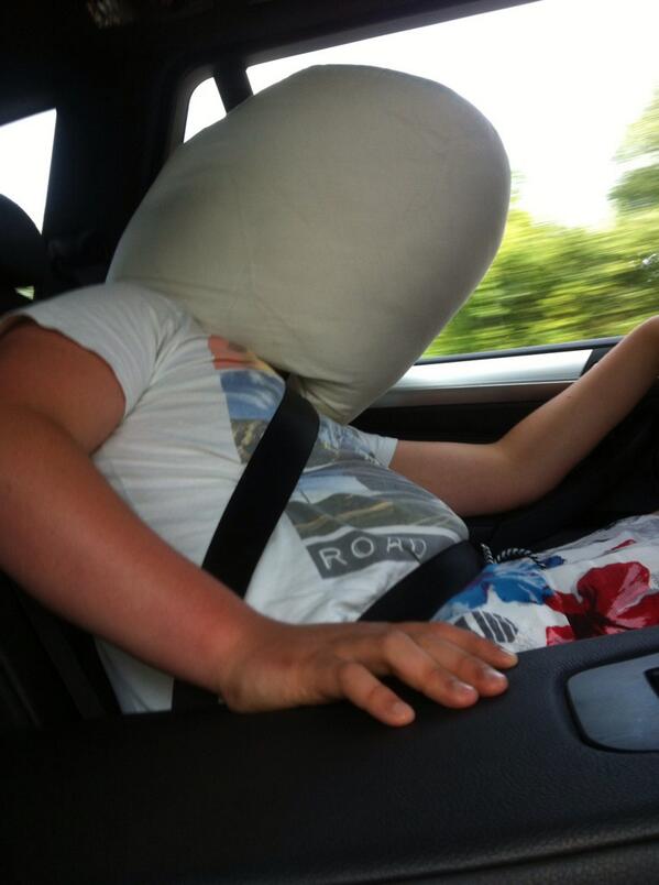 justinelummis1's tweet photo. What do you look like? @lukemoore94 http://t.co/rndtKLCaQy