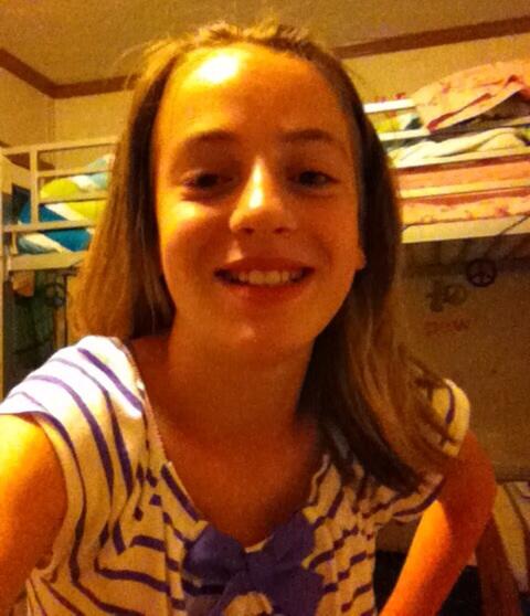 mathnerd18's tweet image. Hi this is me Destiny Akers!!! Hi Calah!!! Miss you soooo much!!!:(