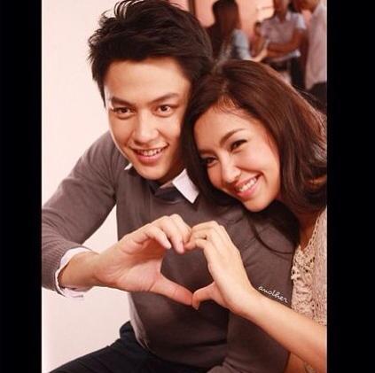 S_Prinmark's tweet photo. ig:lakorntv3เมตตาและมหานิยมเตรียมเปิดกล้องละครเรื่องใหม่ #ภพรัก เป็นเรื่องที่พล๊อตขึ้นมาใหม่ ได้หมาก&amp;เบลล่า คู่พระนาง http://t.co/IBA4PF0CQO