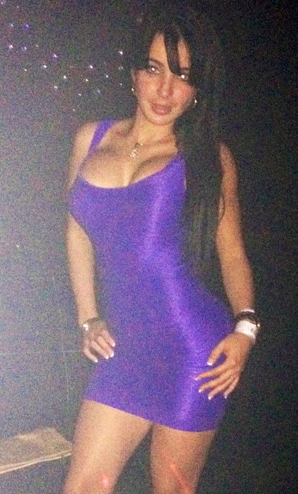 DESLECHADORA's tweet photo. APRETADITA http://t.co/rjpgqnjrdc