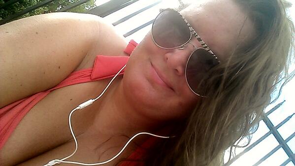 mandybug12 tweet picture