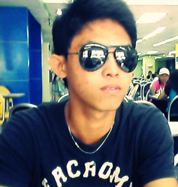 JeeRebs's tweet photo. http://t.co/JzFw2ic3PK