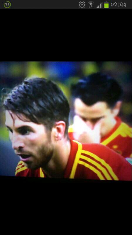 manumorerno's tweet photo. Sergio ramos  pobre penalty http://t.co/Txd19DkxqR