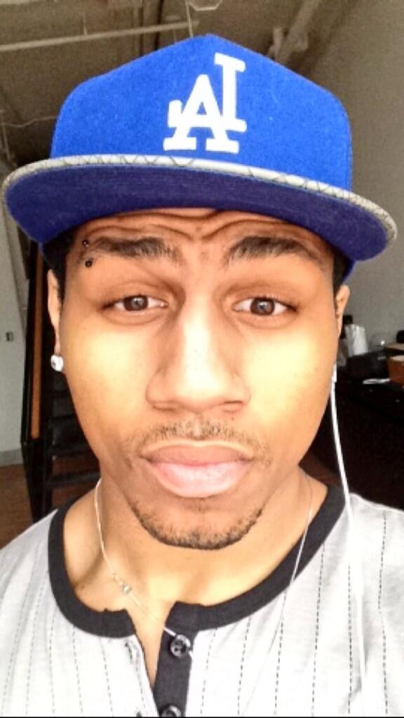 DominicWife's tweet image. LIKE @uheartdomo I NEED THOSE LIPS ON MY LIPS ...BOTH LIPS 😋🙊👉👌😘