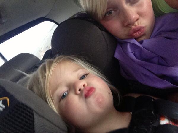 KaylaJean266's tweet photo. Love this little girl #duckface http://t.co/otiMdsvT7J