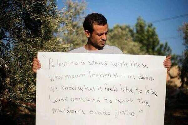 sandycheeks2332's tweet photo. Message from Palestine to The family of Trayvon Martin* http://t.co/W4PGG8z11T