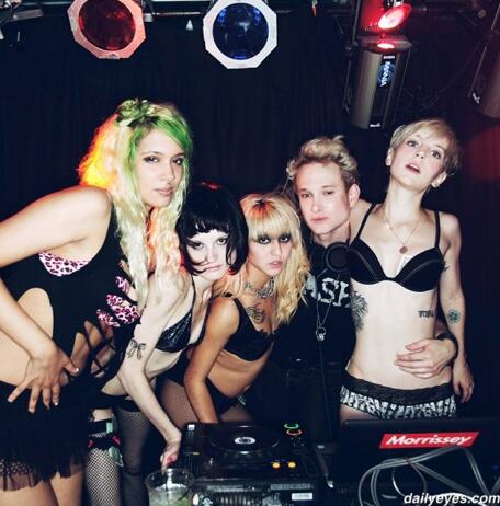 @alex_elisabeth_ this is the only pic I could find of us, and I really disliked one of those girls. (not<a class="tags" target="_blank" title="On Twitter" href="/?out=eyJ0eXAiOiJKV1QiLCJhbGciOiJIUzUxMiJ9.eyJpYXQiOjE3MjcyODc2MzAsImlzcyI6InR3cG9ybnN0YXJzLmNvbSIsIm5iZiI6MTcyNzI4NzYzMCwiZXhwIjoxNzU4ODIzNjMwLCJyZWRpcmVjdF91cmwiOiJodHRwczovL3R3aXR0ZXIuY29tL2FsZXhfZWxpc2FiZXRoXyJ9.2Sm1ZEIng62VTh1YsjNvDQFFA3kZGUFB_Y3Y_vvYz0s3JMHrRnji7Mq4utuKSQF03R7OA6XHuN-vcZmaglizkA">@alex_elisabeth_</a>