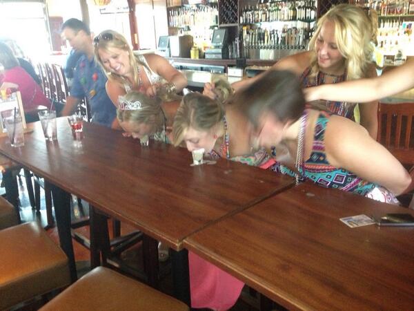 coday's tweet photo. @jennakeeble @KatelynnKeeble Happy Birthday pretty ladies! Best day ever. http://t.co/1qCAtqaEkm
