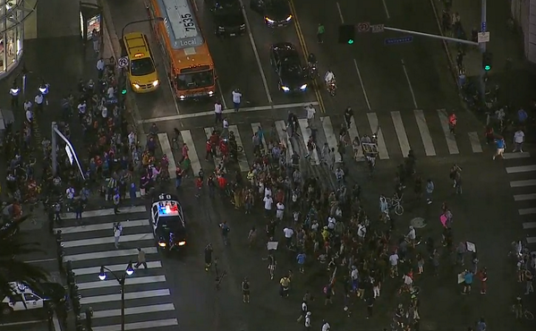 View image on Twitter