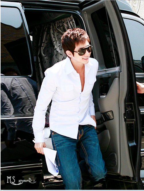 dbwnsdl12351's tweet photo. 검프 촬영 직찍이라네여 ~~ 
(디씨에서 퍼옴) http://t.co/RkW9QlRXlM