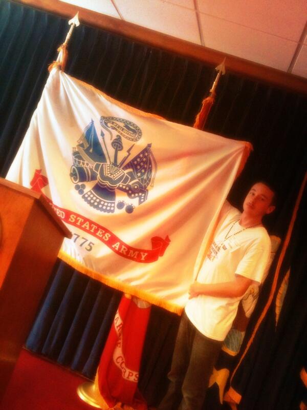 mslay99's tweet image. 