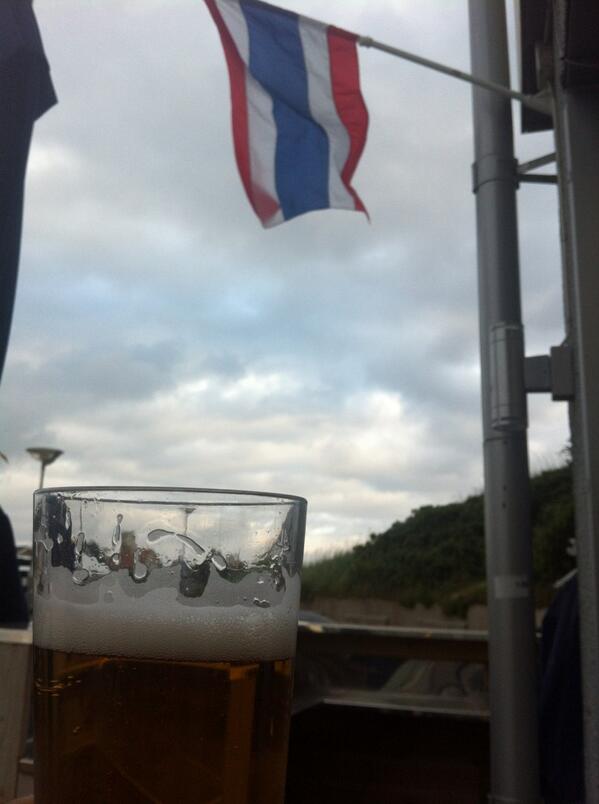 FridJohan's tweet image. Plastöl hos Stellan smakar som förr i tiden..!! Gott! #beach2013 #Skrearules