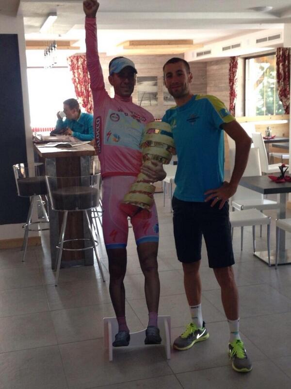 vincenzonibali's tweet image. Guardate un po' chi ho incontrato!!!