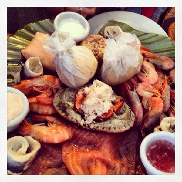 VerityRansom's tweet photo. @mpwgroup the lifeboat inn. service was impeccable the food divine and looked amazing - we had a wonderful evening http://t.co/jbRuJCj5Qp