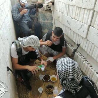 18_wejdani's tweet photo. عسى رمضآن ينسيكم گل للي مضى منَ حزن وتعيشون آفراحهّہ http://t.co/WbuGgGL3Zu