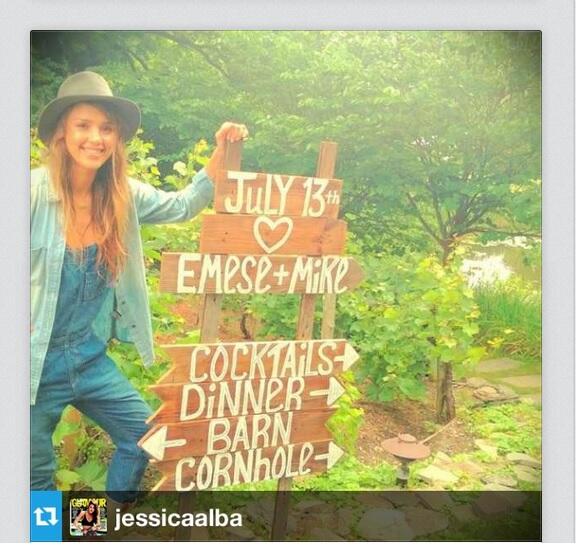 properfools's tweet image. LOVE @jessicaalba in her @BigStarUSA Heather Overalls!