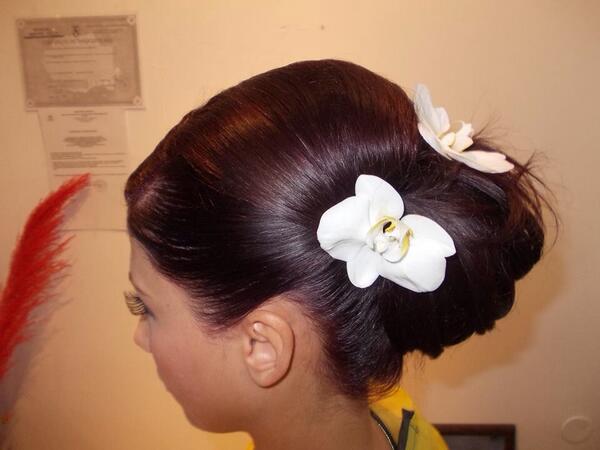 SoldiersAngel84's tweet photo. Weddind hair http://t.co/MmFQnYD1Qg