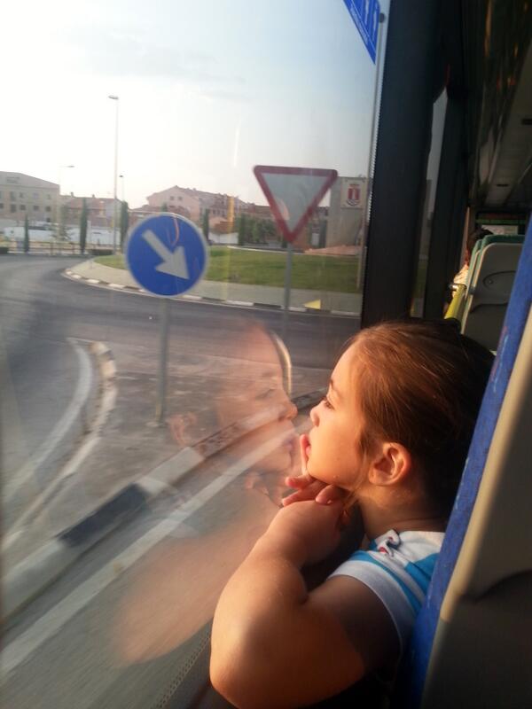almuvic2011's tweet photo. De vuelta de cubas de la piscina! !!!! http://t.co/PWh27Uv3wS