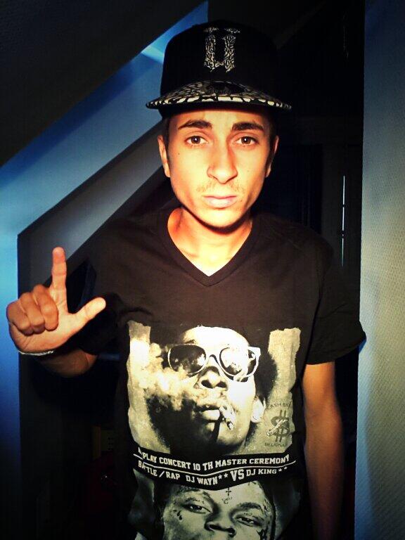 BiCoLoCo ` (@Mr_PunChline_1) / Posts / X