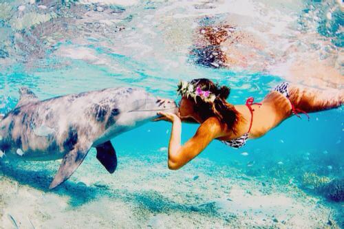 Hipervirtual's tweet image. Felicidades a todas las Carmenes, Carmelas, Carmelos, Maikas, Menchus...!!